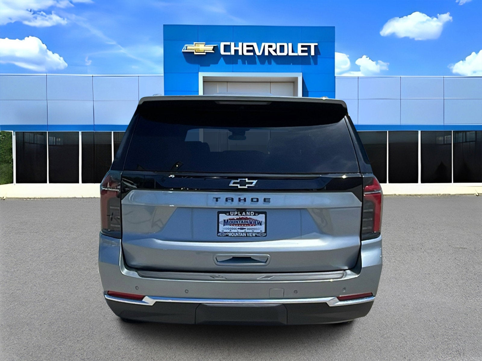 2026 Chevrolet Tahoe LS