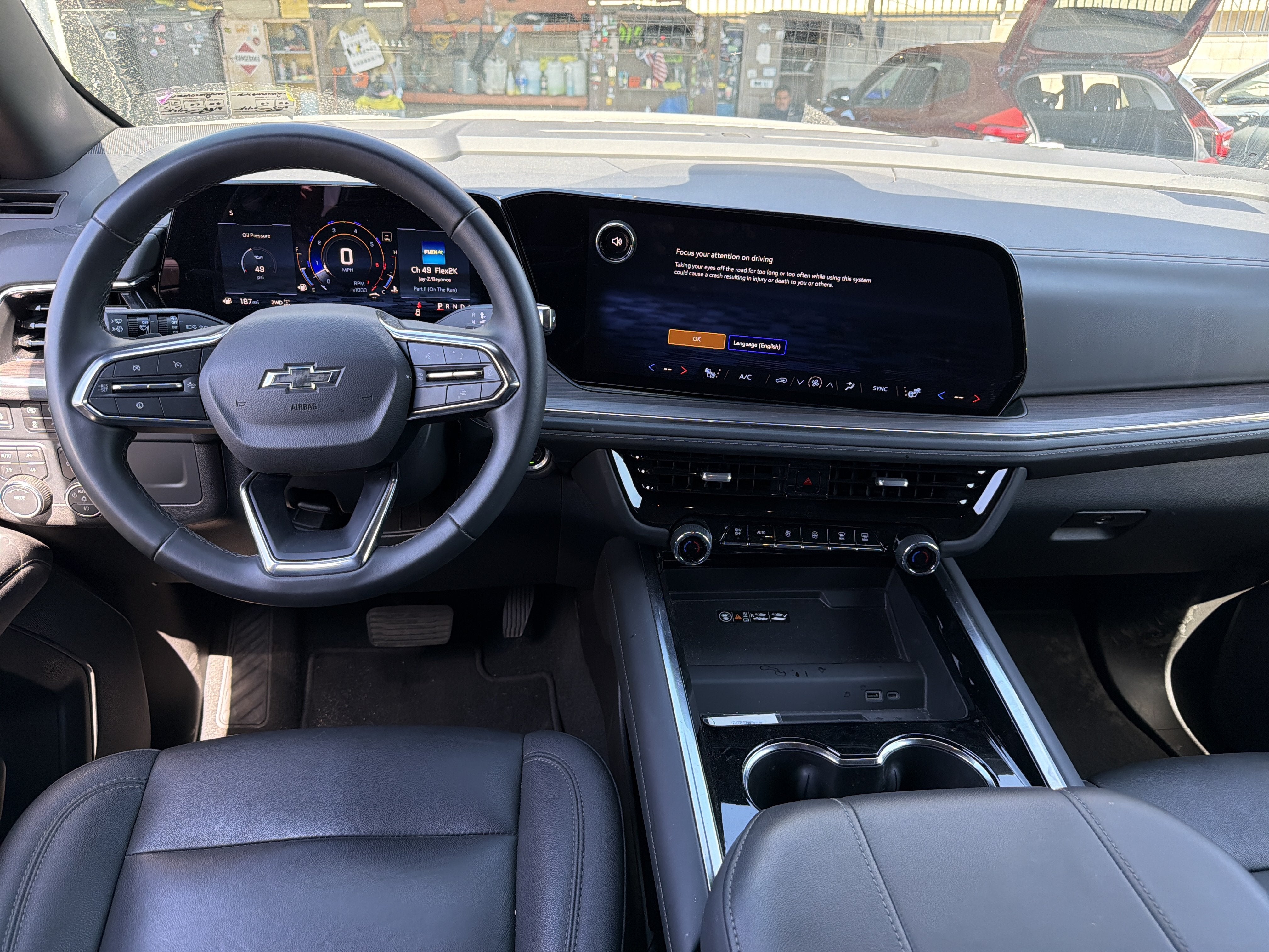 2025 Chevrolet Suburban Z71