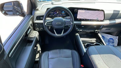 2025 Chevrolet Suburban RST