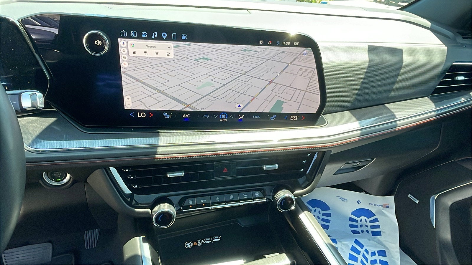2025 Chevrolet Suburban RST