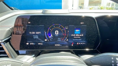 2025 Chevrolet Suburban RST