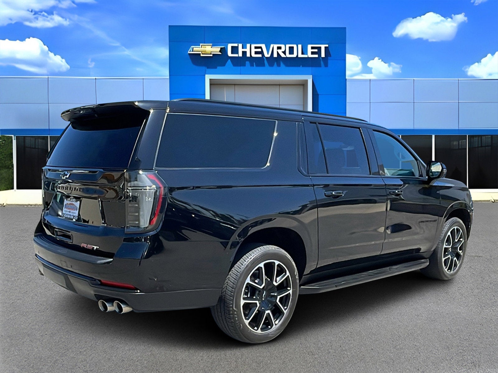 2025 Chevrolet Suburban RST