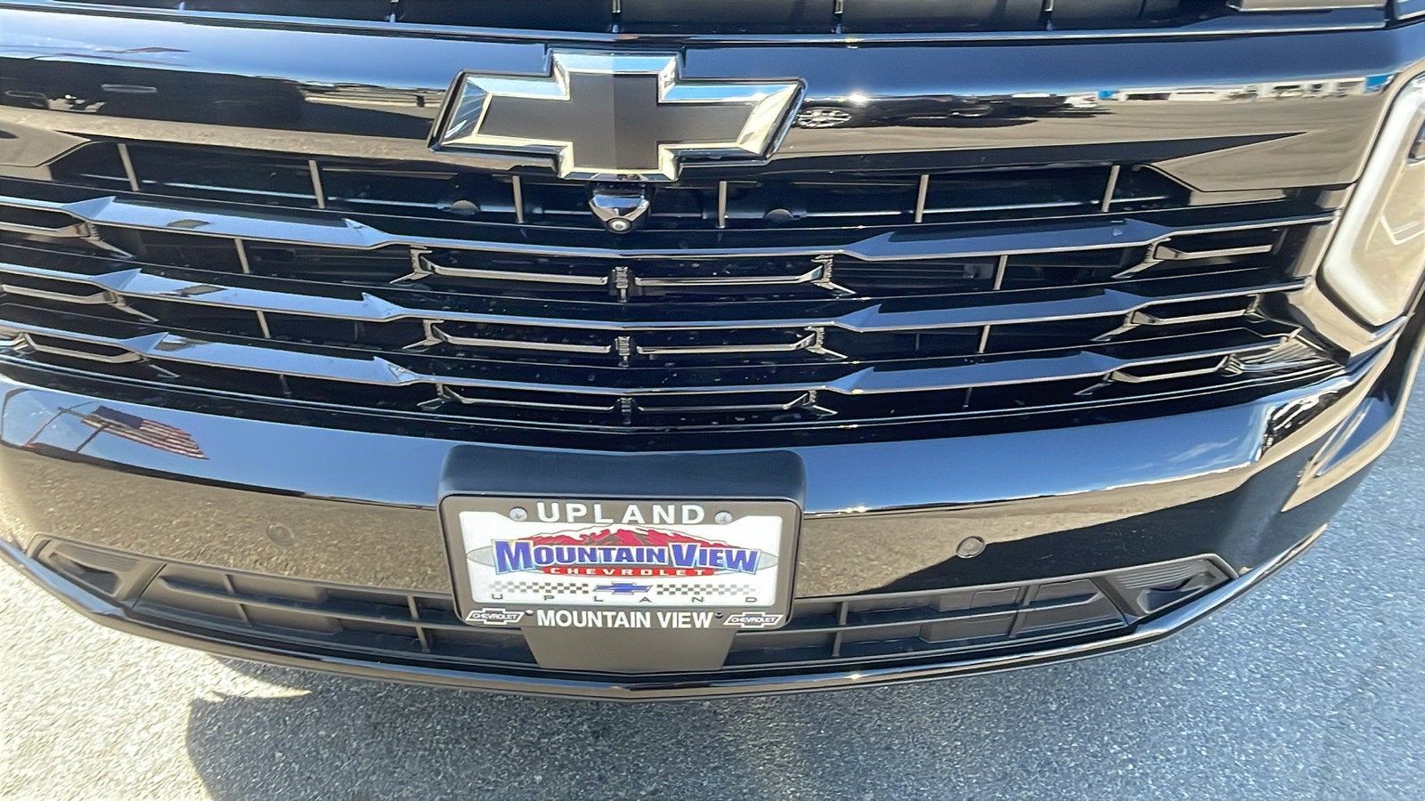 2025 Chevrolet Suburban RST