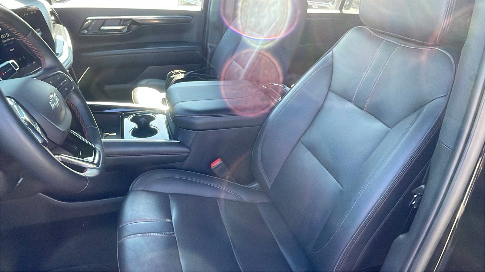 2025 Chevrolet Suburban RST
