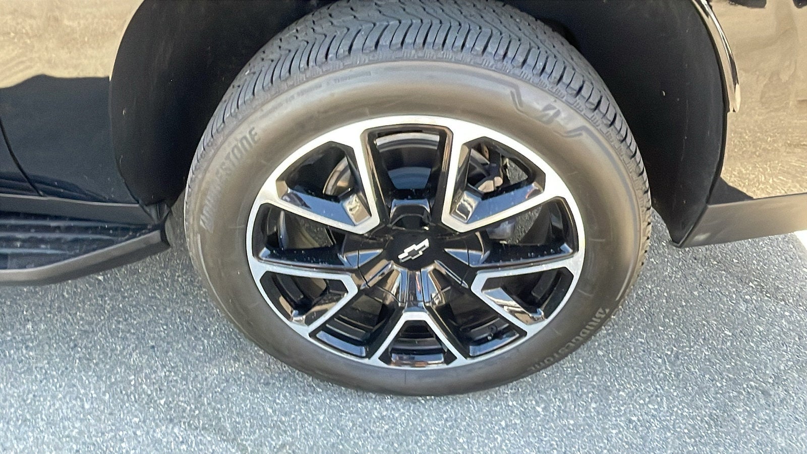 2025 Chevrolet Suburban RST