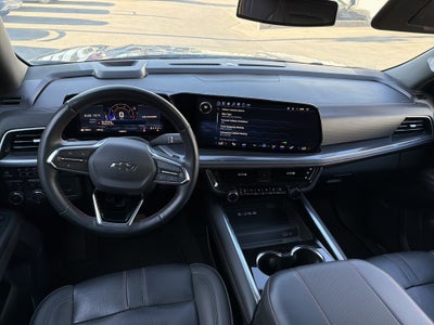 2025 Chevrolet Suburban RST