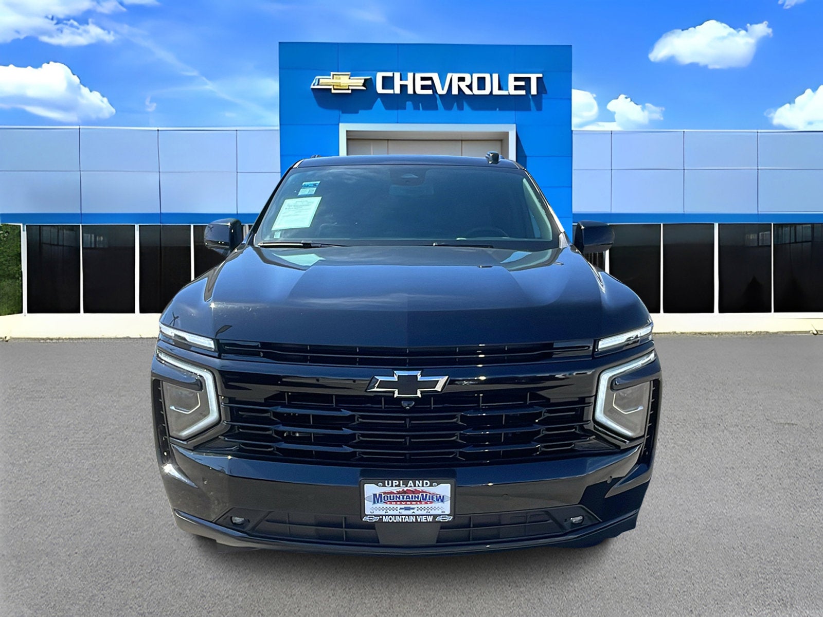 2025 Chevrolet Suburban RST