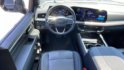 2025 Chevrolet Suburban RST