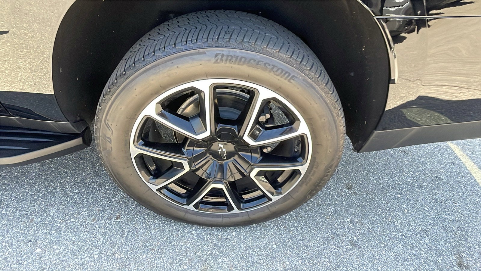 2025 Chevrolet Suburban RST