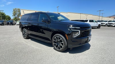 2025 Chevrolet Suburban RST