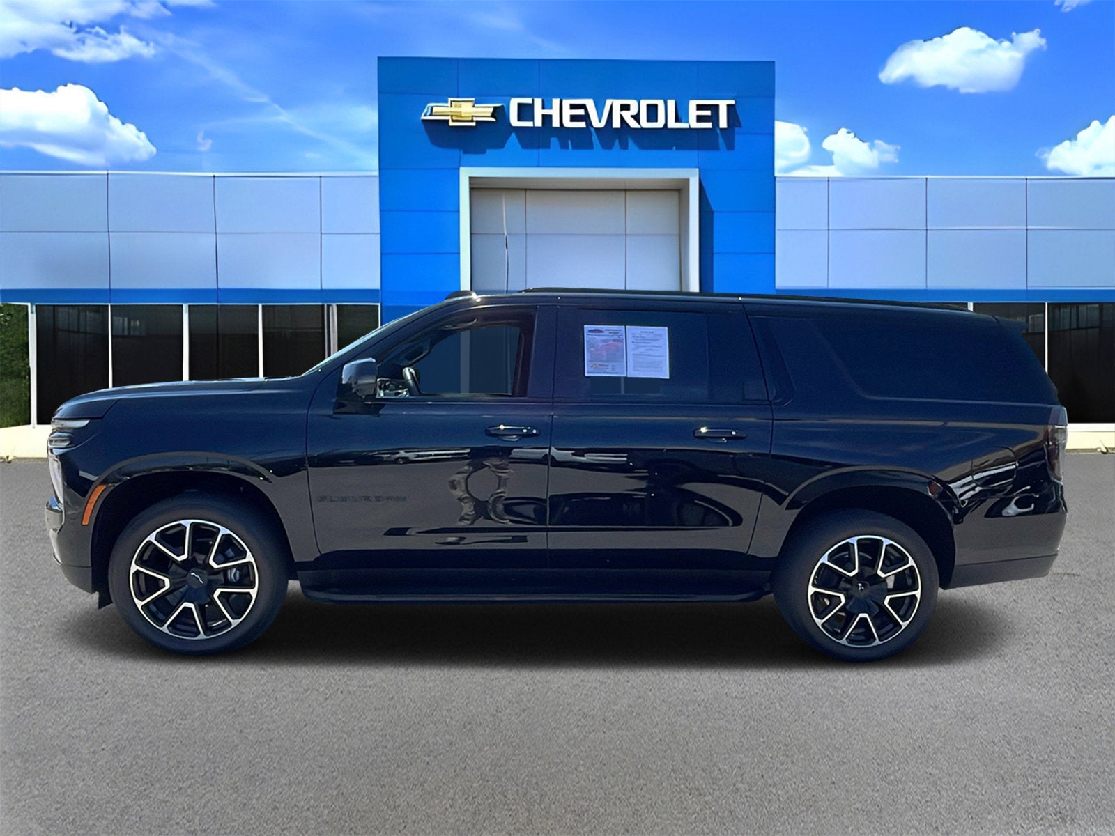2025 Chevrolet Suburban RST