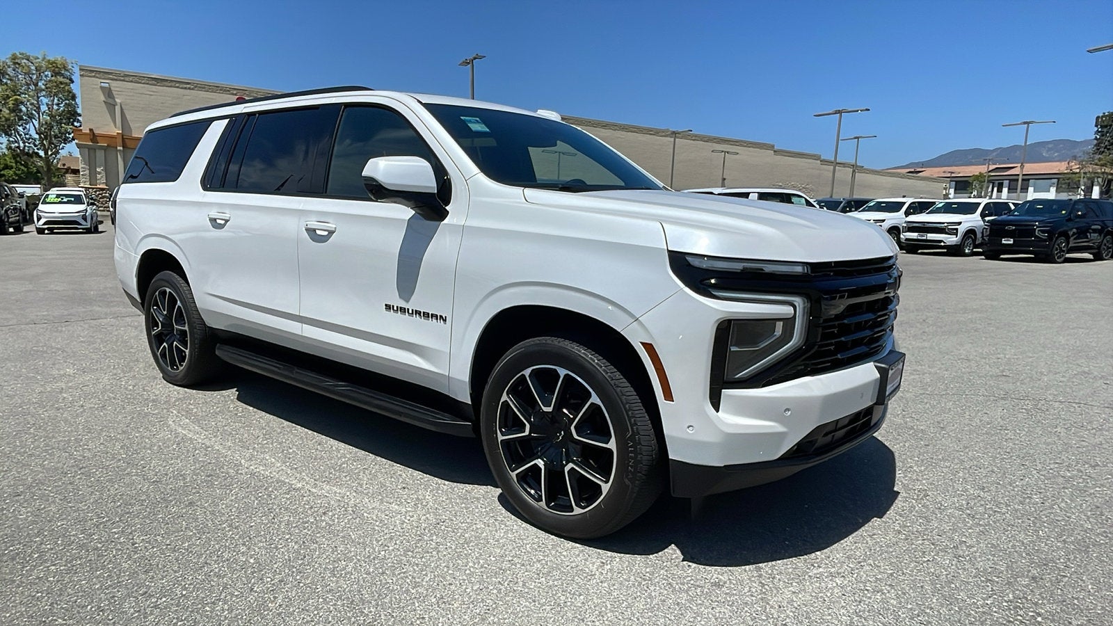 2025 Chevrolet Suburban RST