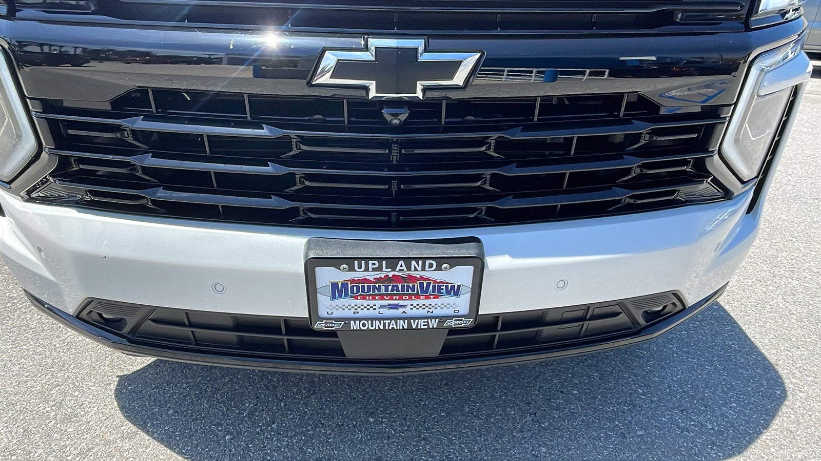 2025 Chevrolet Suburban RST