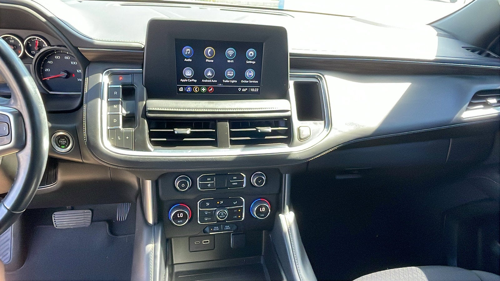 2022 Chevrolet Suburban LS