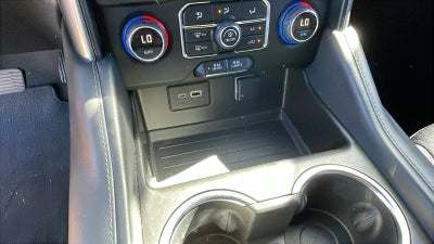 2022 Chevrolet Suburban LS