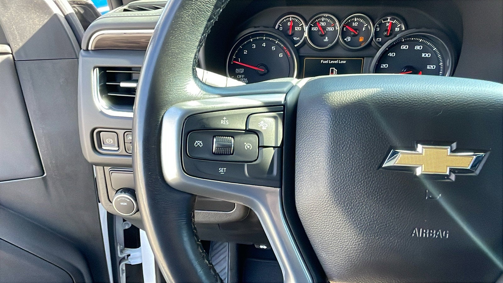 2022 Chevrolet Suburban LS