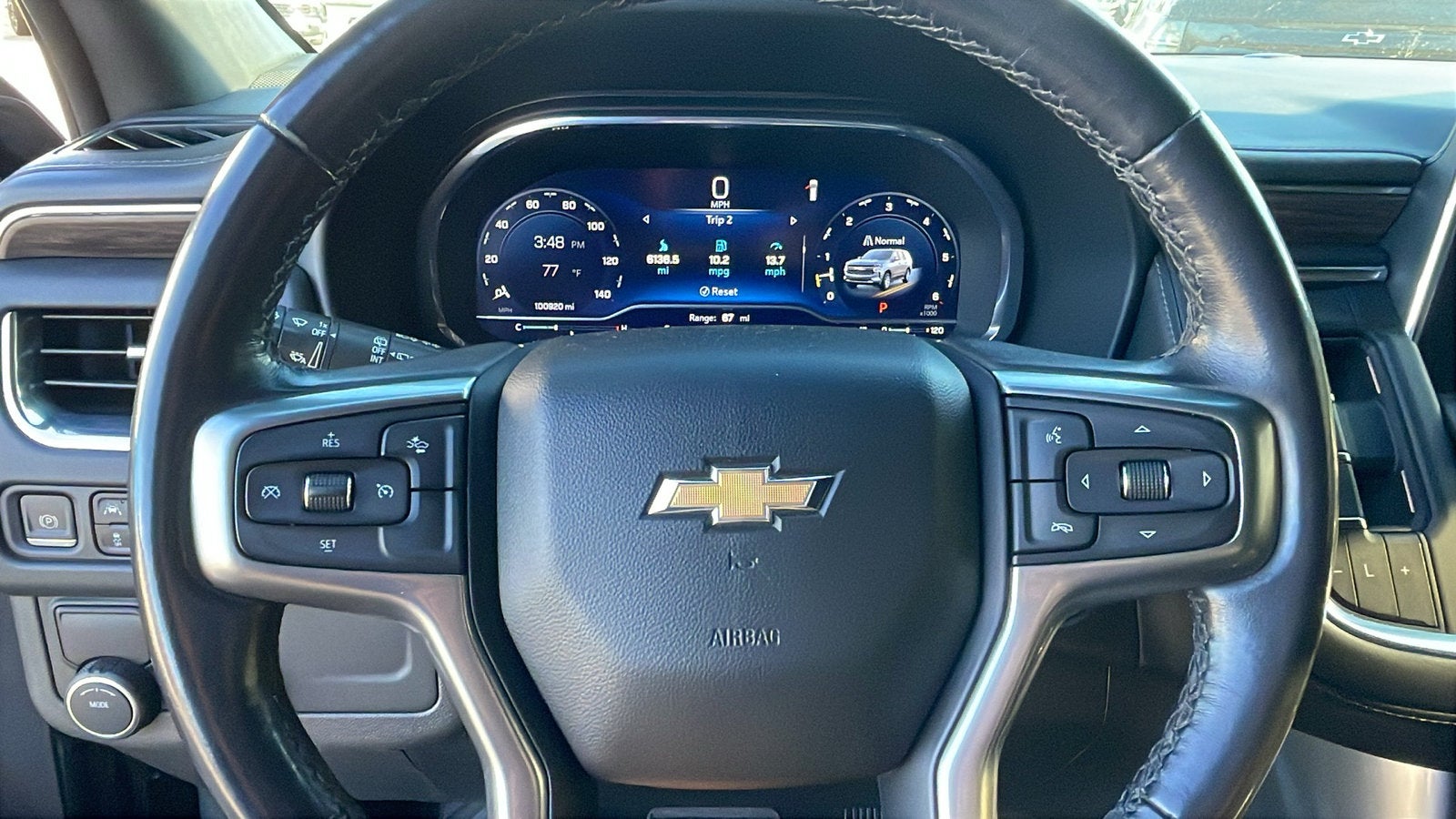 2022 Chevrolet Suburban LT
