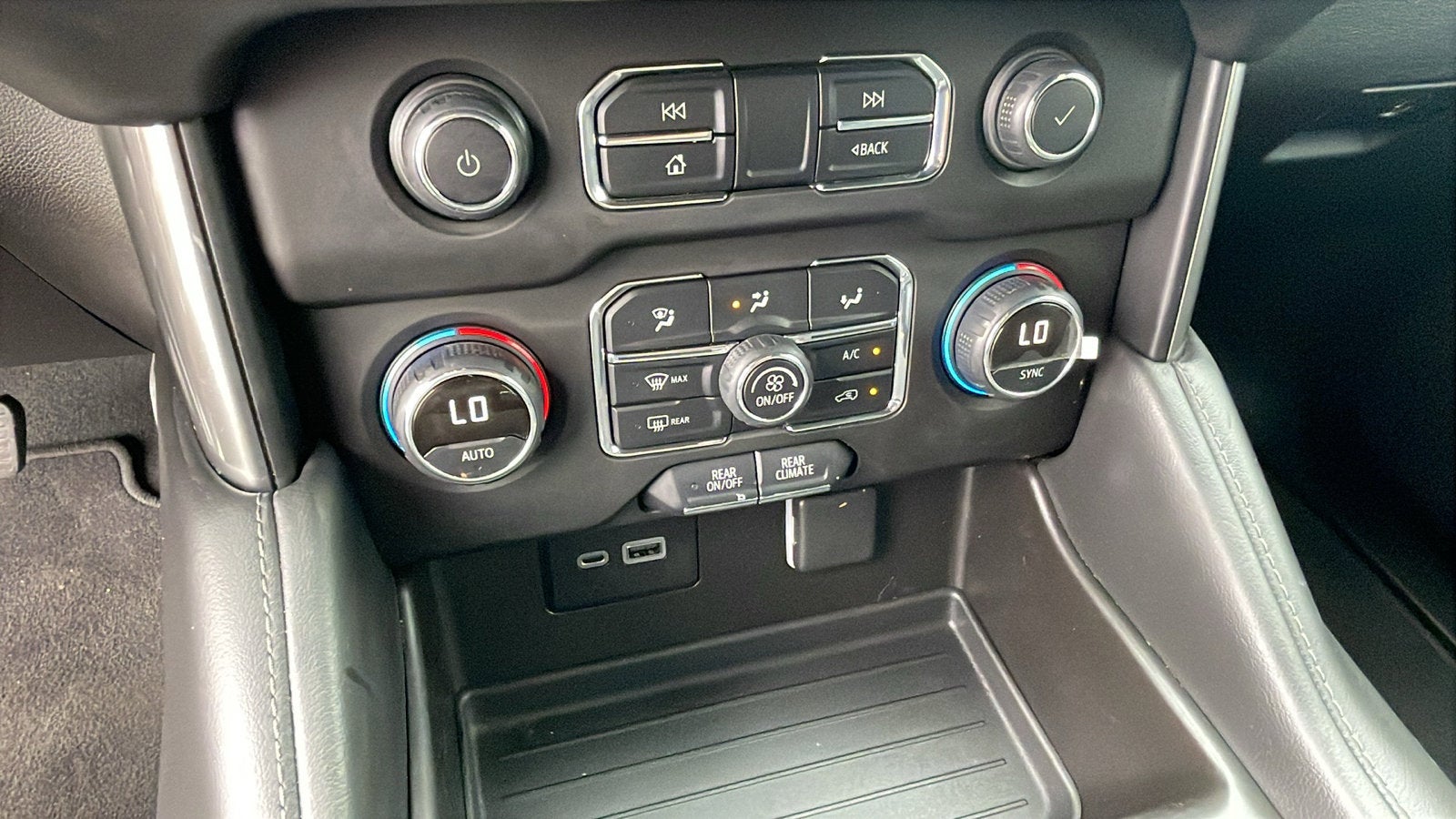 2021 Chevrolet Tahoe LS