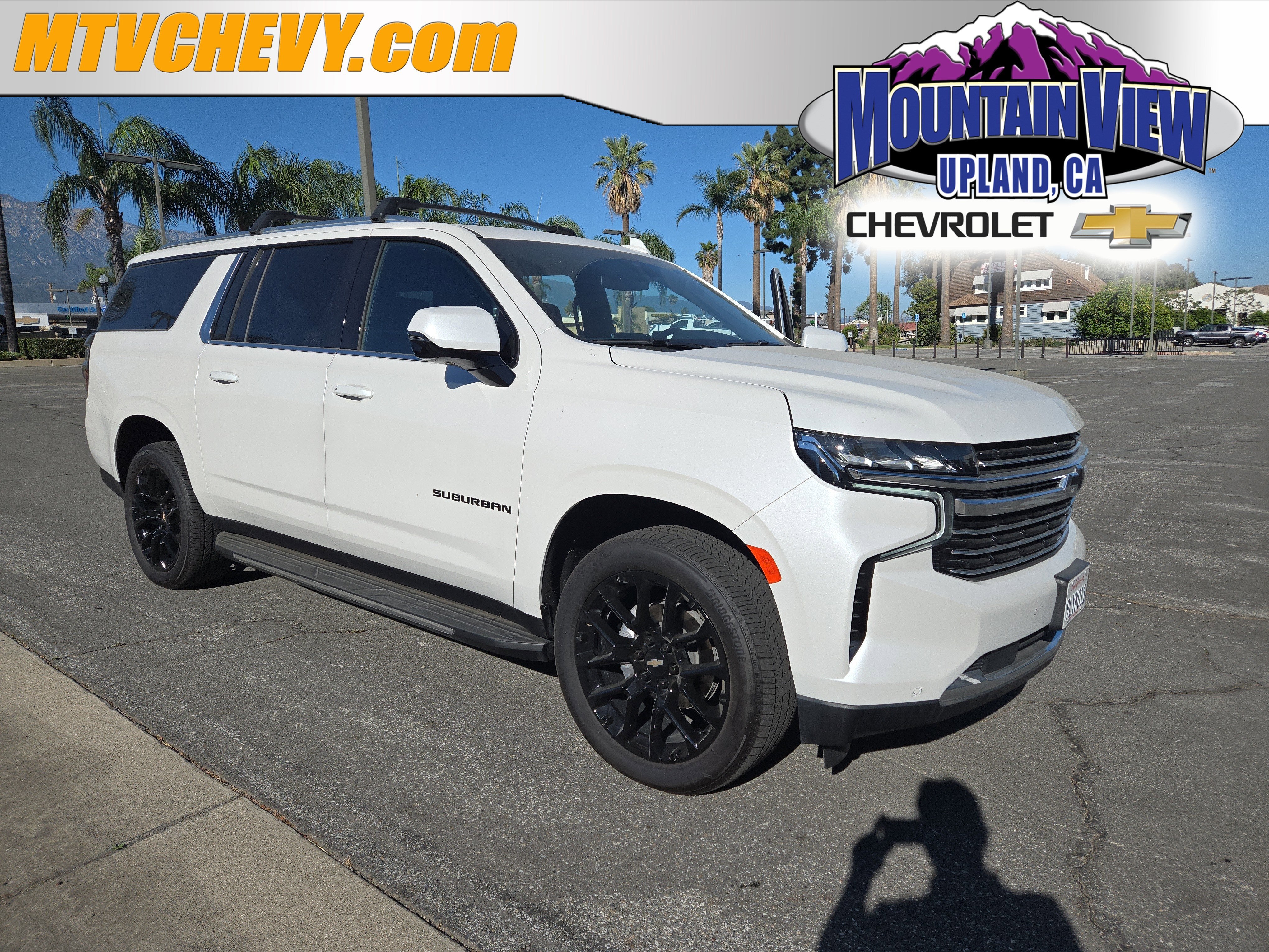 2024 Chevrolet Suburban LT