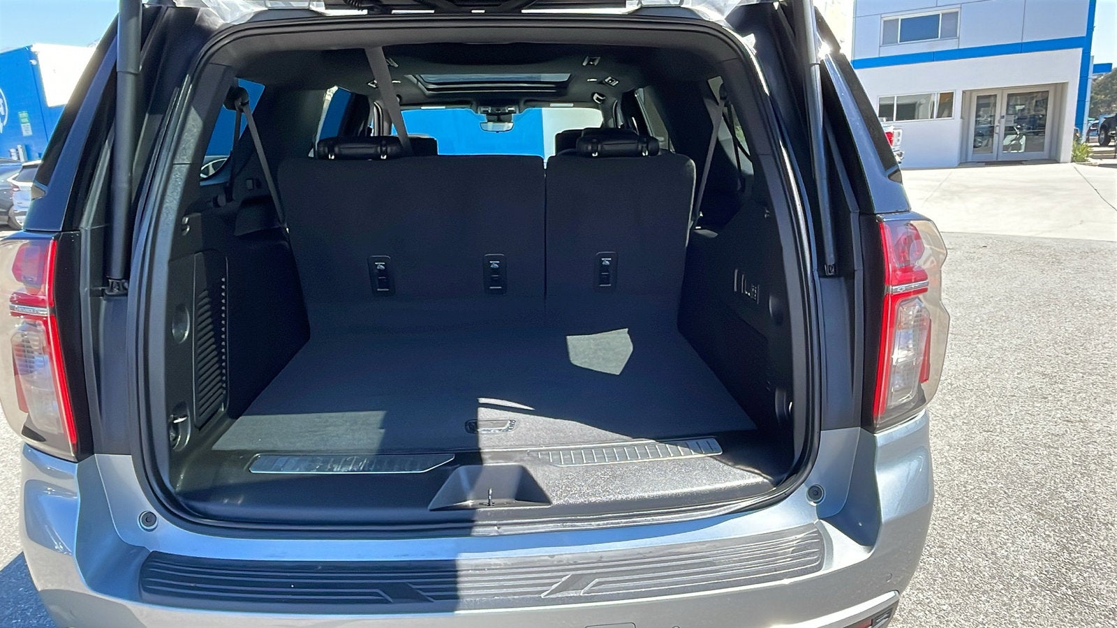 2024 Chevrolet Suburban High Country