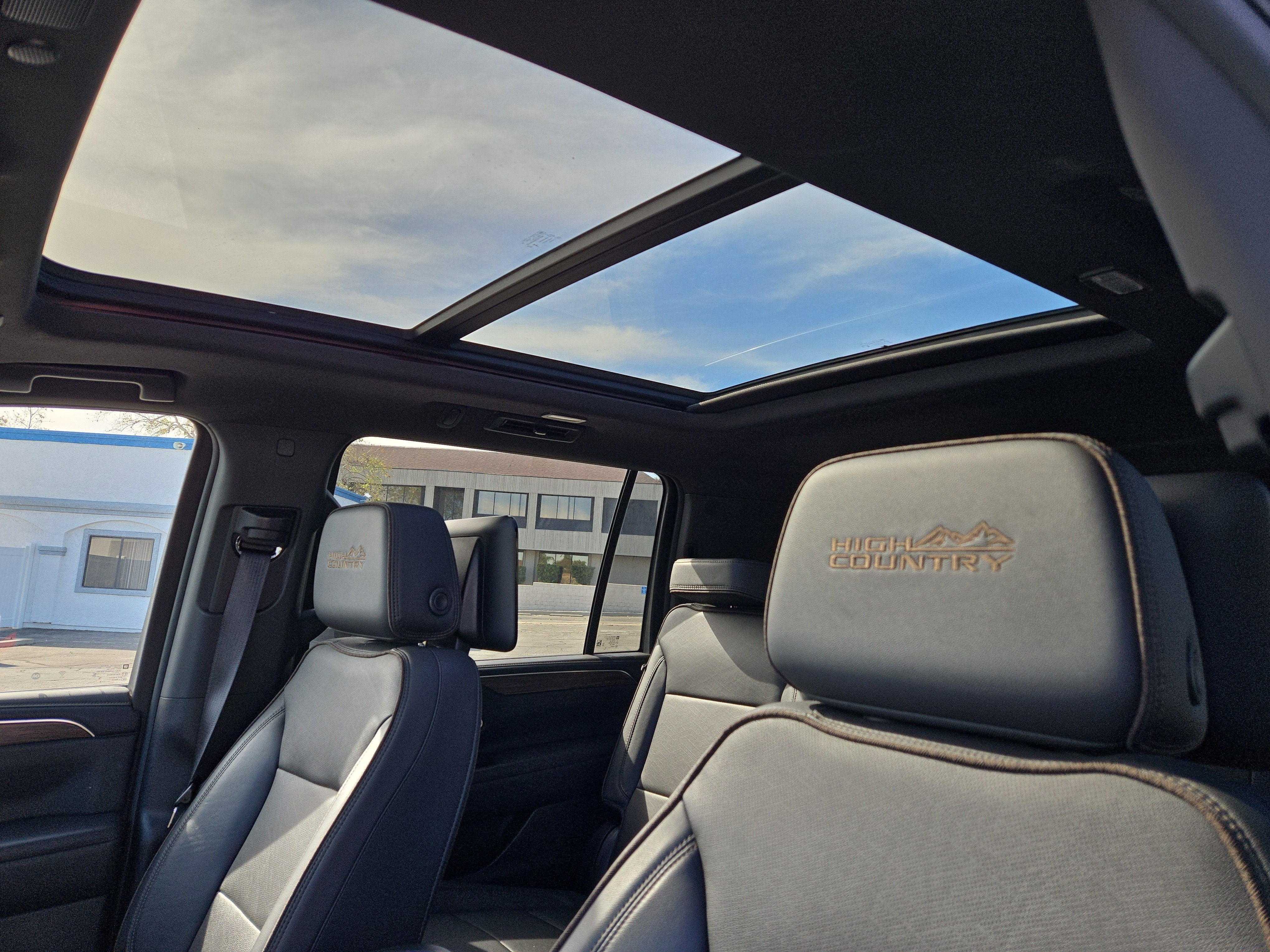 2024 Chevrolet Suburban High Country