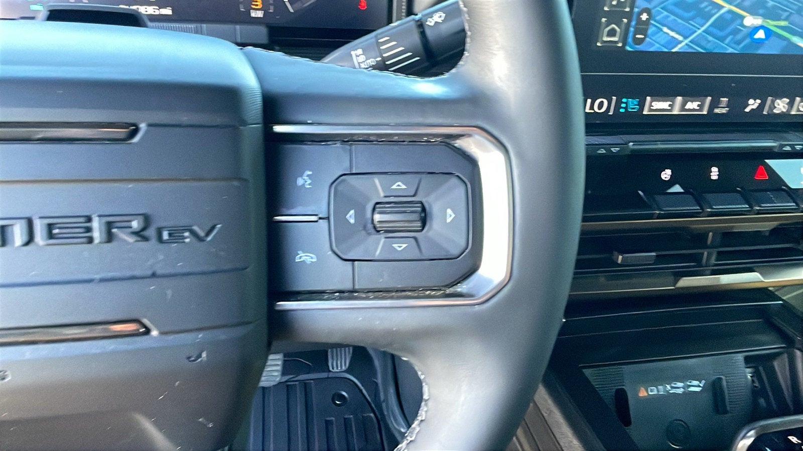 2024 GMC HUMMER EV Pickup 2X