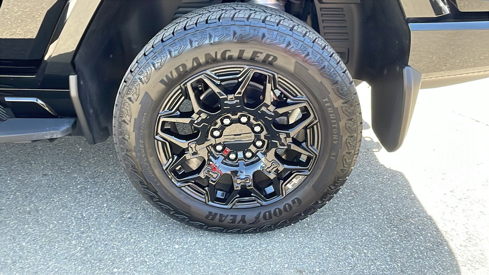 2024 GMC HUMMER EV Pickup 2X