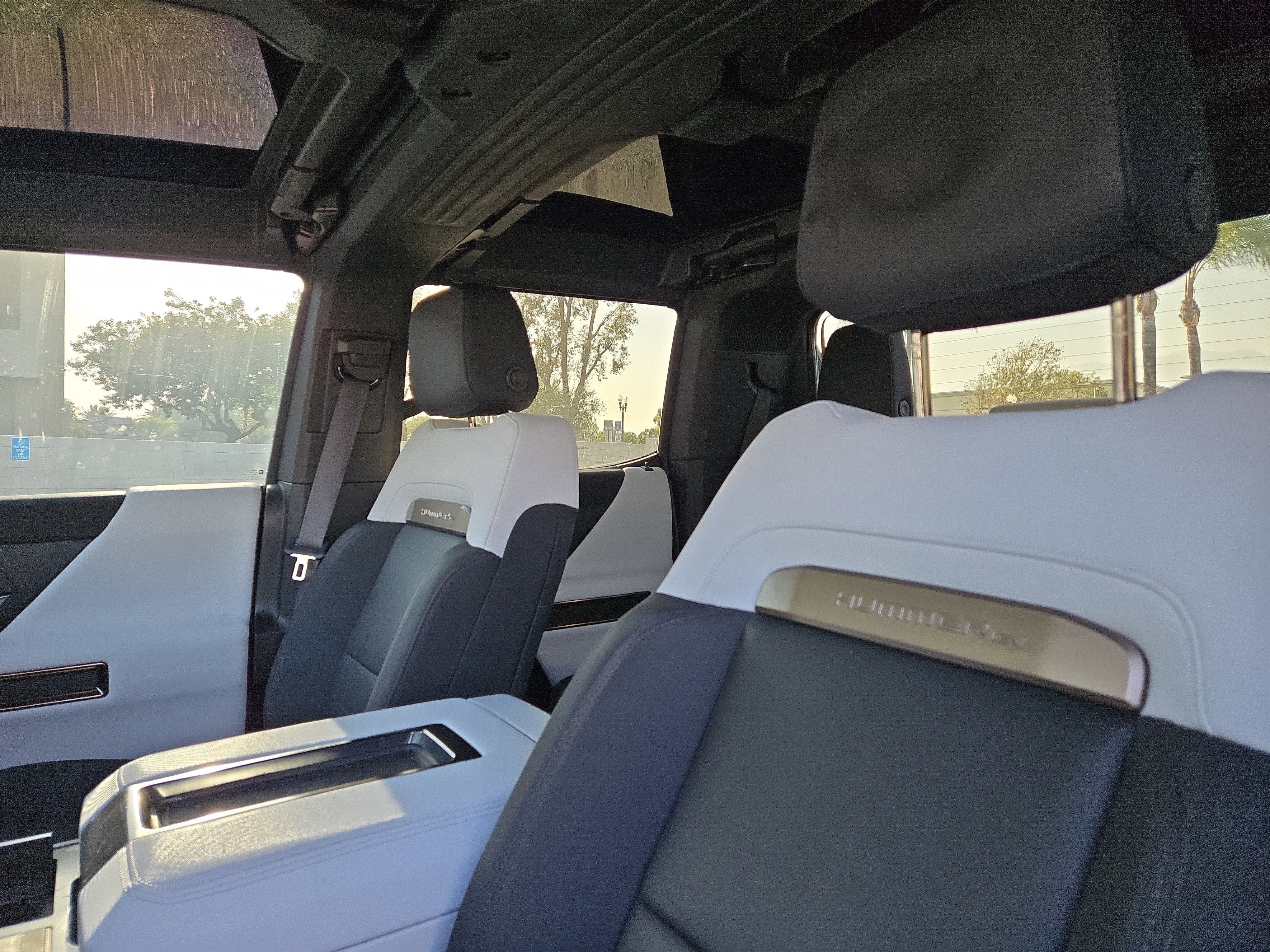 2024 GMC HUMMER EV Pickup 2X