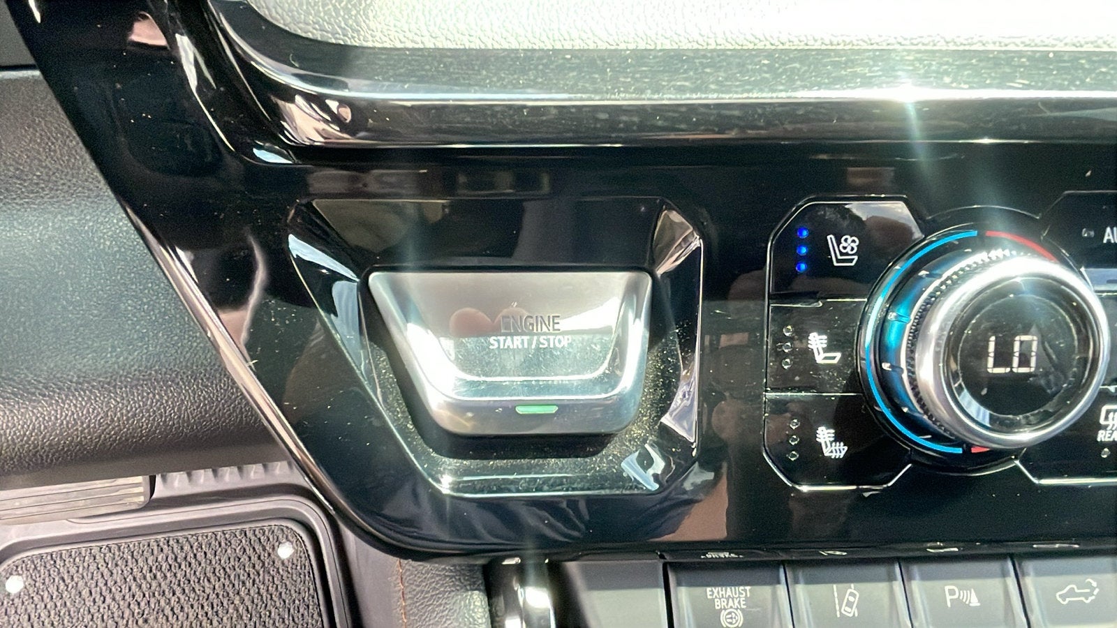 2024 GMC Sierra 3500 HD AT4