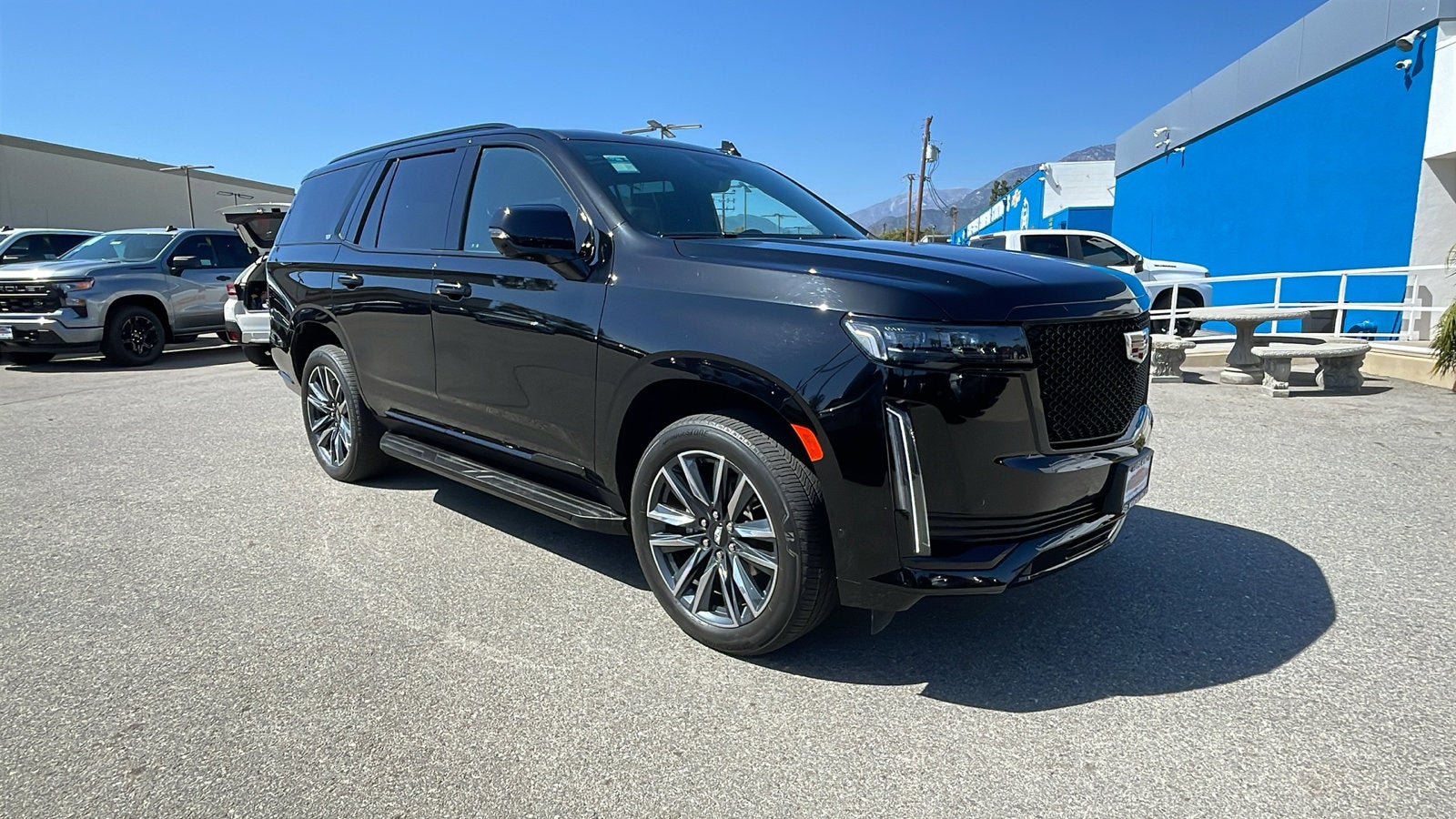 2024 Cadillac Escalade Sport
