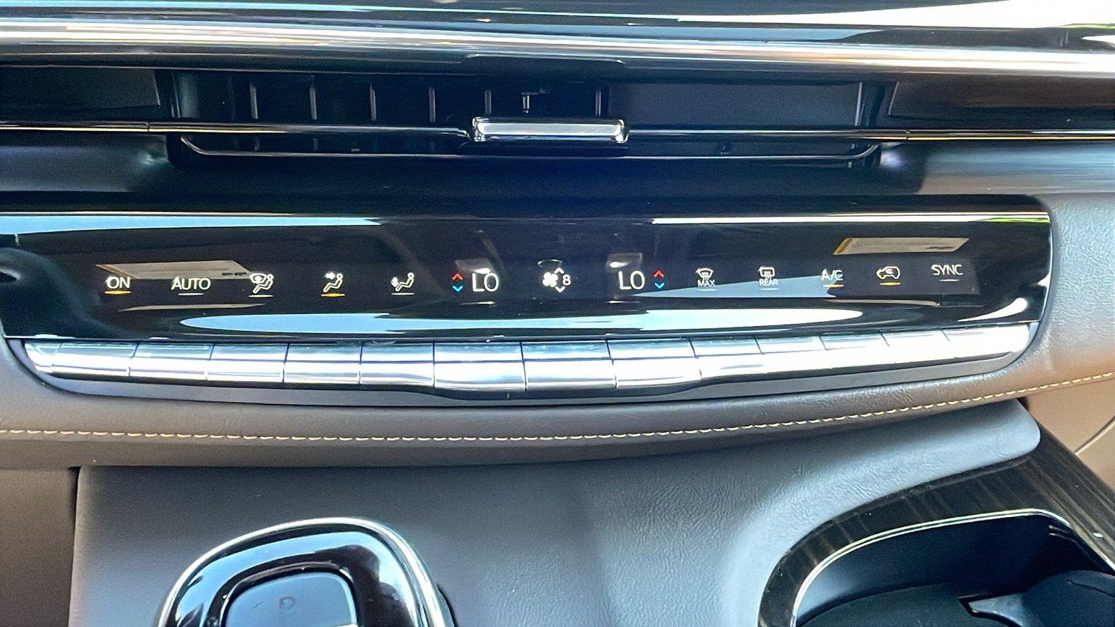 2023 Cadillac Escalade 4WD Sport