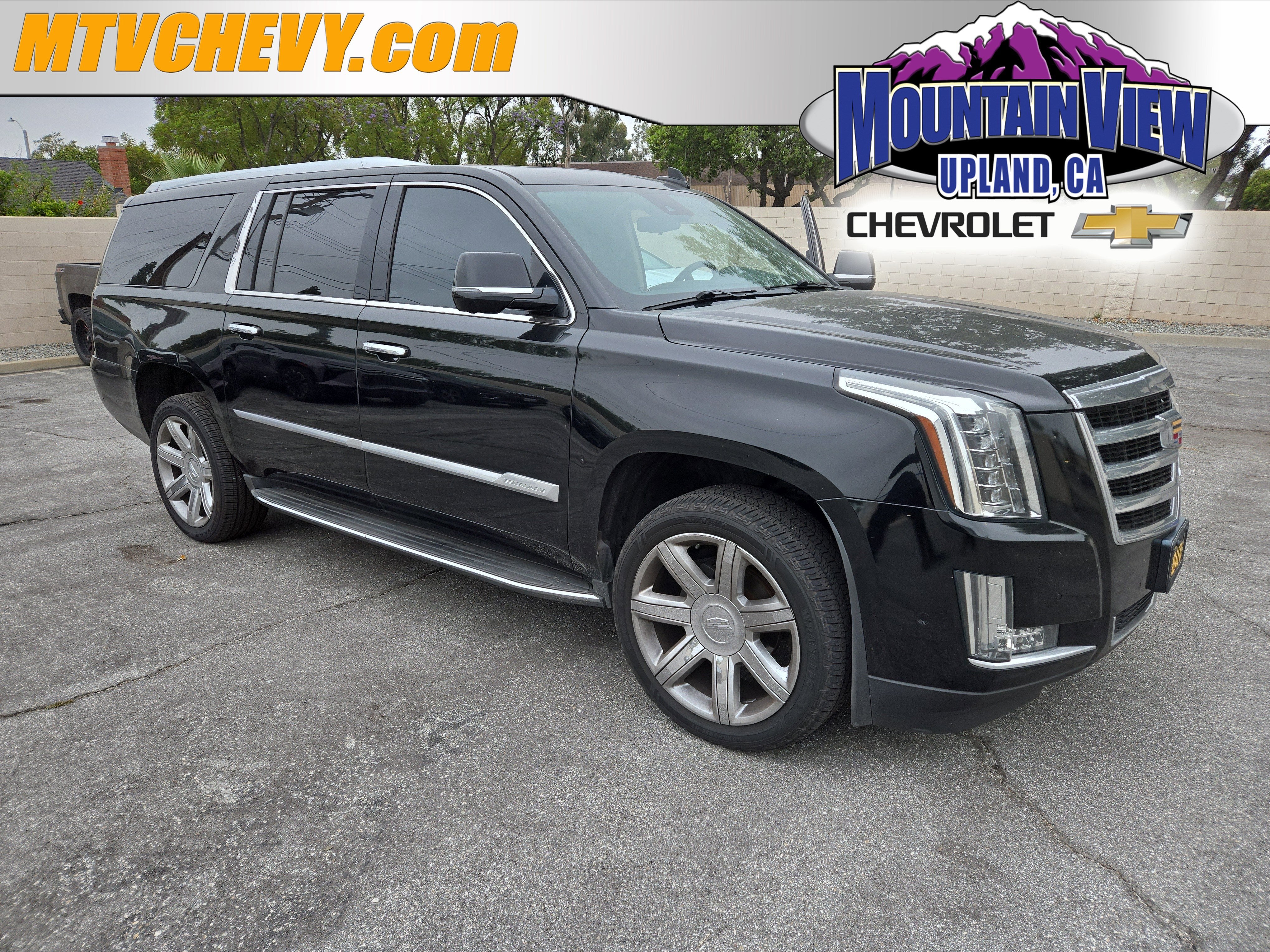 2020 Cadillac Escalade ESV Luxury