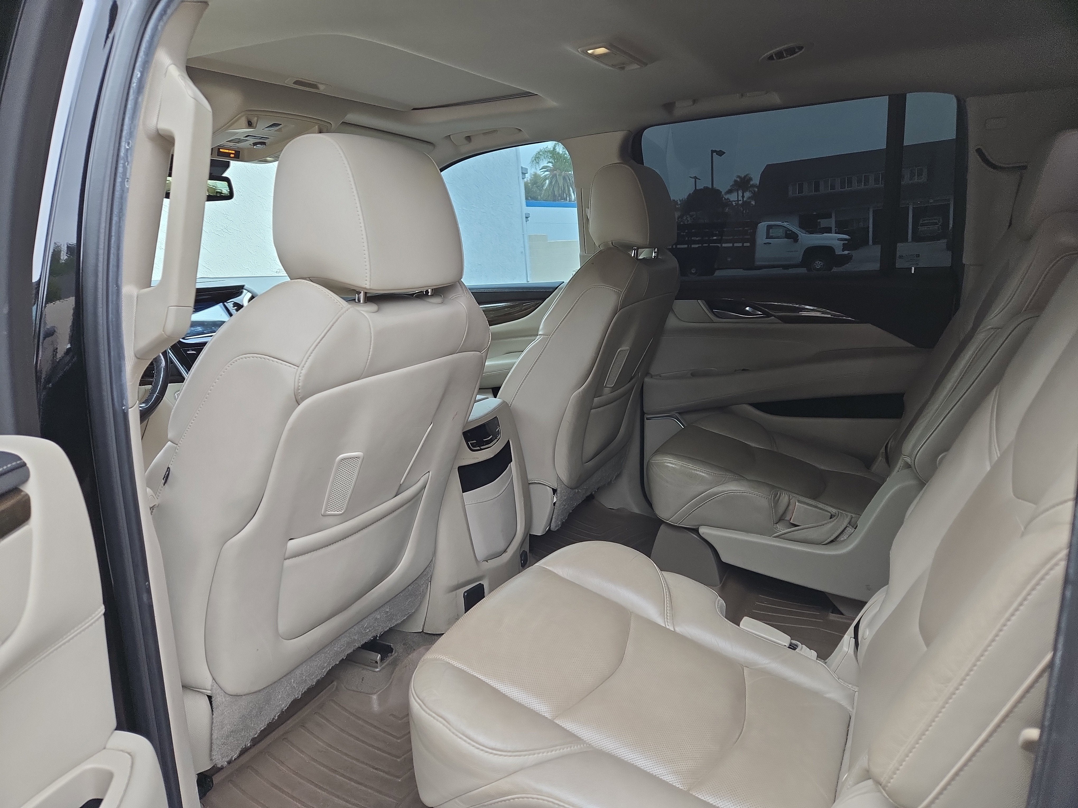 2020 Cadillac Escalade ESV Luxury