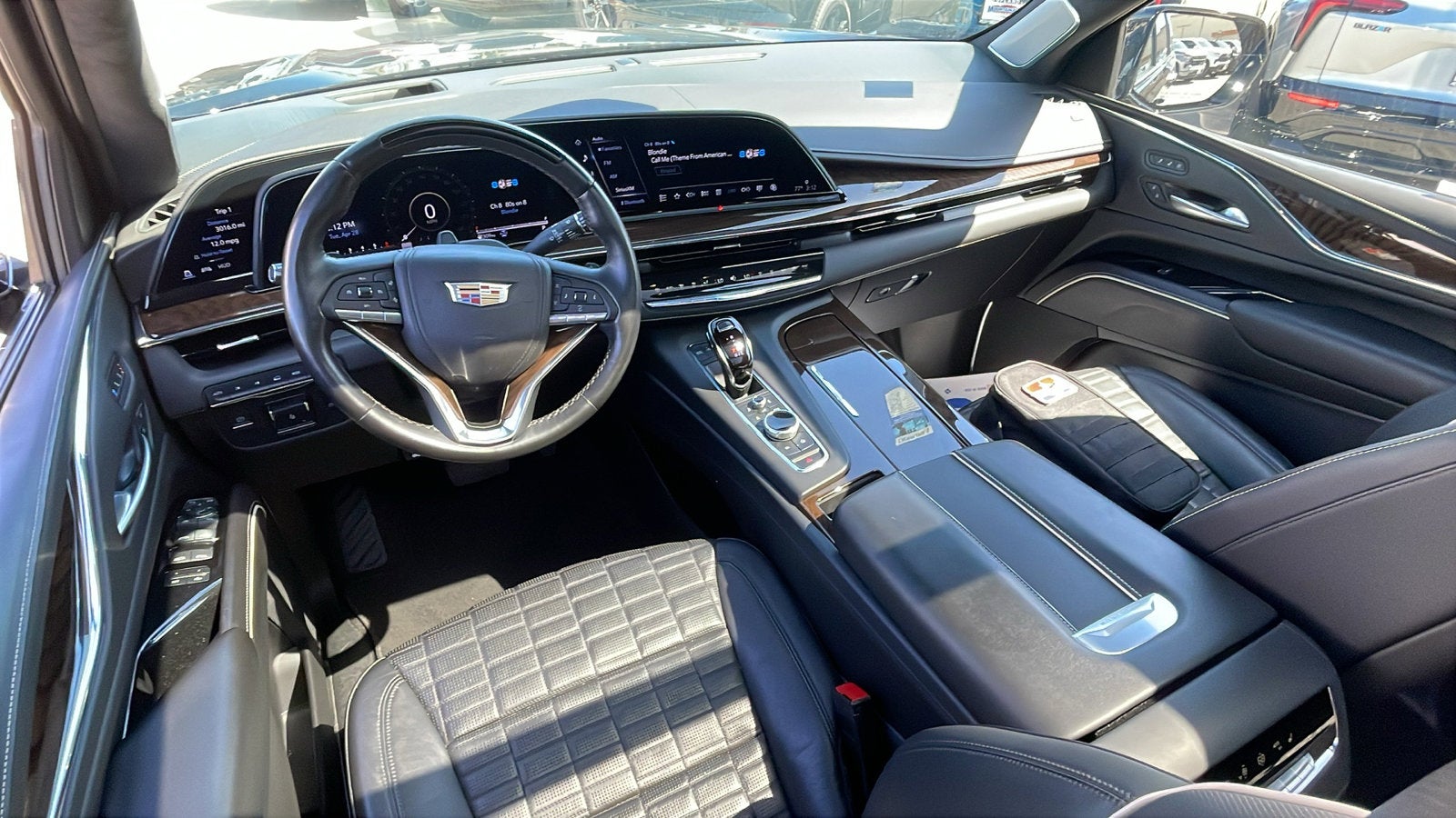 2024 Cadillac Escalade ESV Premium Luxury Platinum