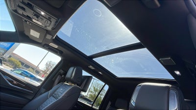 2024 Cadillac Escalade ESV Premium Luxury Platinum