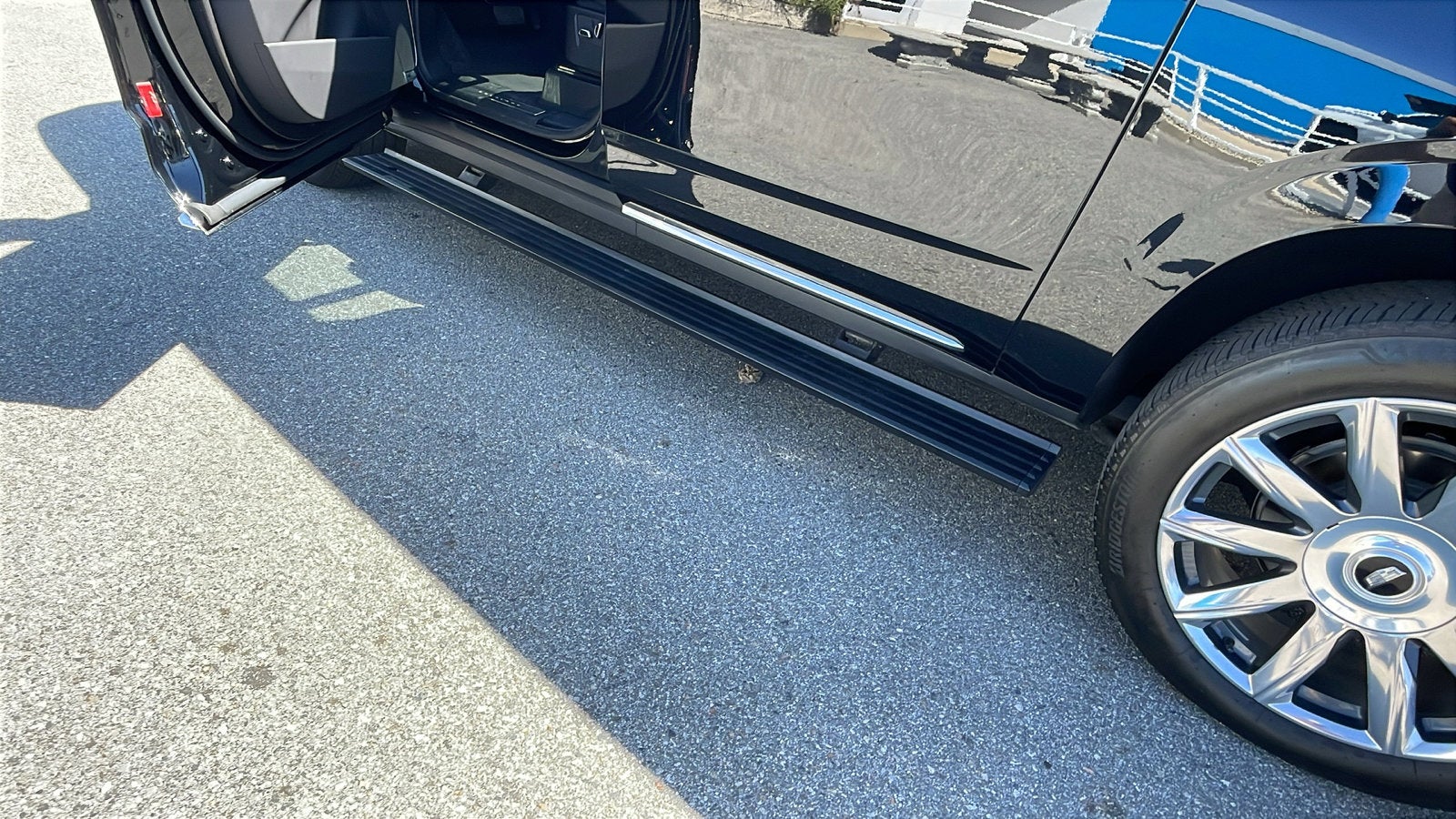 2024 Cadillac Escalade ESV Premium Luxury Platinum