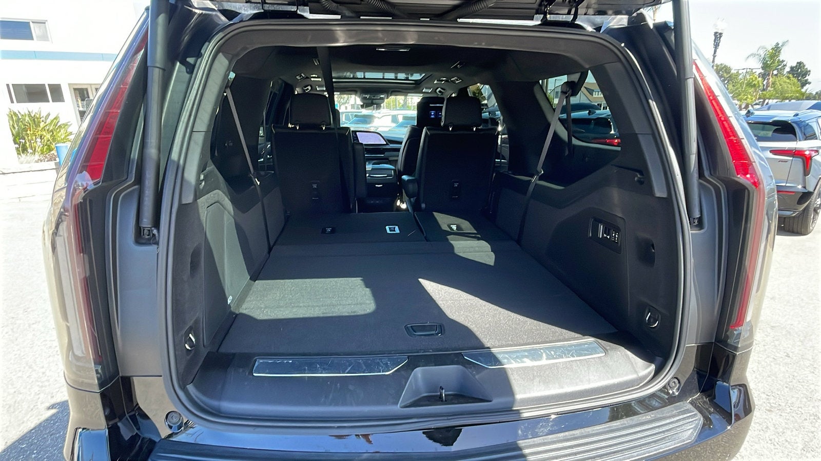 2024 Cadillac Escalade ESV Premium Luxury Platinum