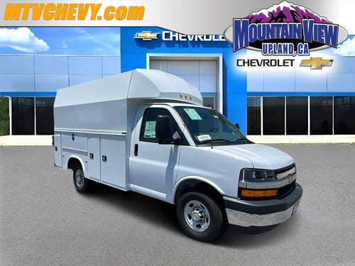 2026 Chevrolet Express Cutaway 3500 1WT