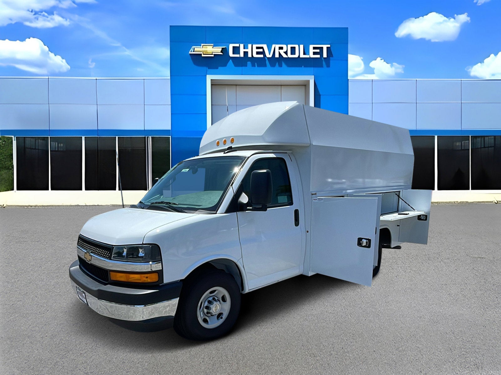 2026 Chevrolet Express Cutaway 3500 1WT