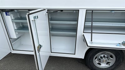 2026 Chevrolet Express Cutaway 3500 1WT
