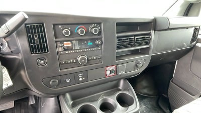 2026 Chevrolet Express Cutaway 3500 1WT