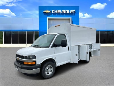 2026 Chevrolet Express Cutaway 3500 1WT