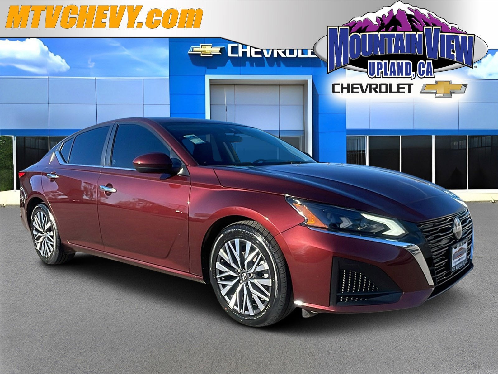 2023 Nissan Altima SV FWD