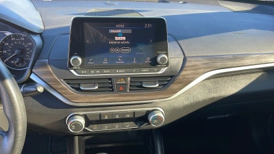 2023 Nissan Altima SV FWD