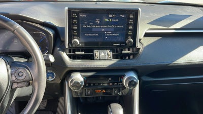 2020 Toyota RAV4 Hybrid XSE