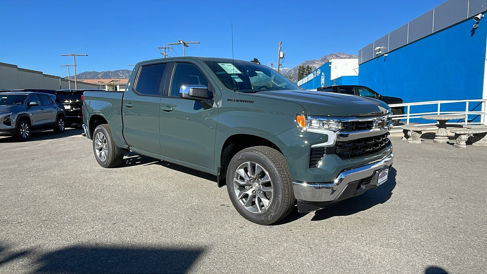 2026 Chevrolet Silverado 1500 LT