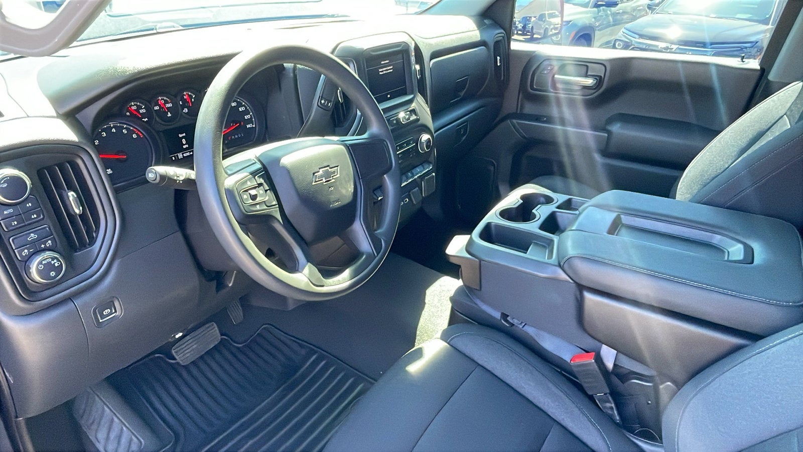 2023 Chevrolet Silverado 1500 Custom Trail Boss