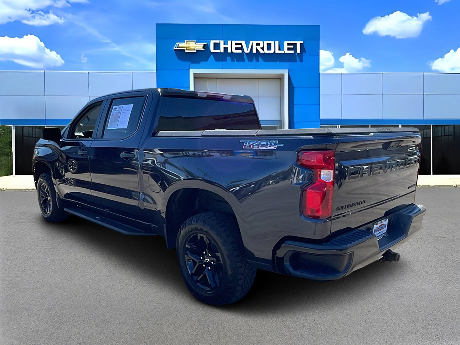 2023 Chevrolet Silverado 1500 Custom Trail Boss