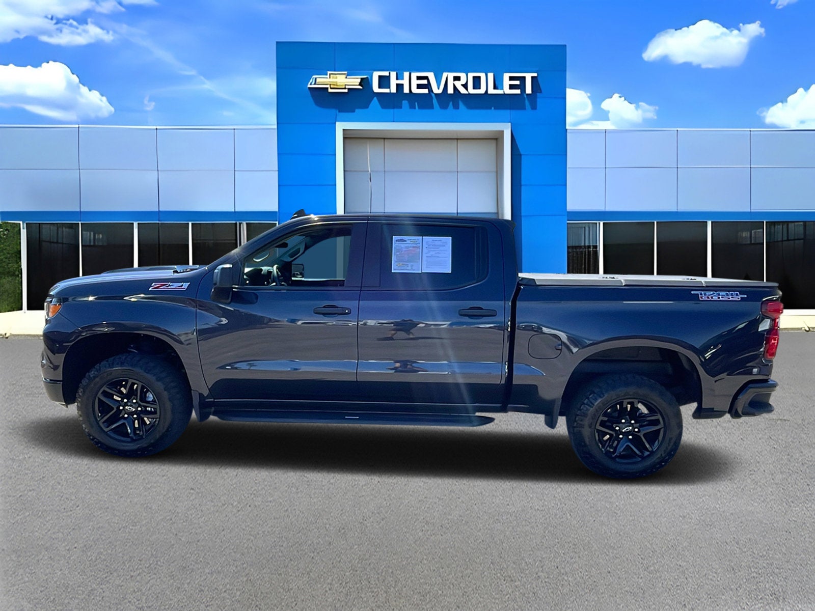 2023 Chevrolet Silverado 1500 Custom Trail Boss