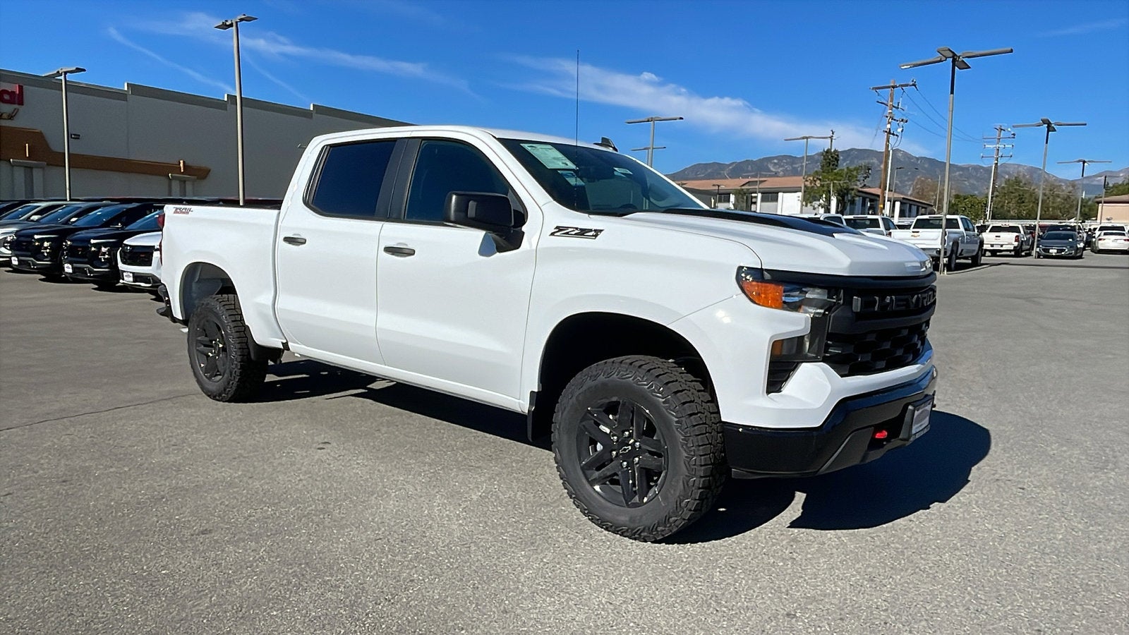 2026 Chevrolet Silverado 1500 Custom Trail Boss